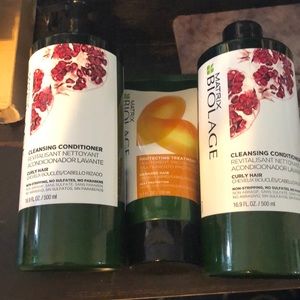 Biolage conditioner lot for curly hair